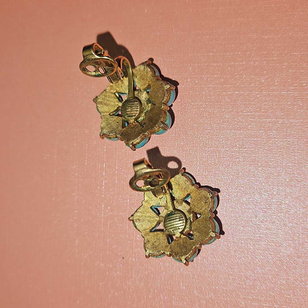 Elegant Gold and Blue Floral Earrings - Picture 9 of 10
